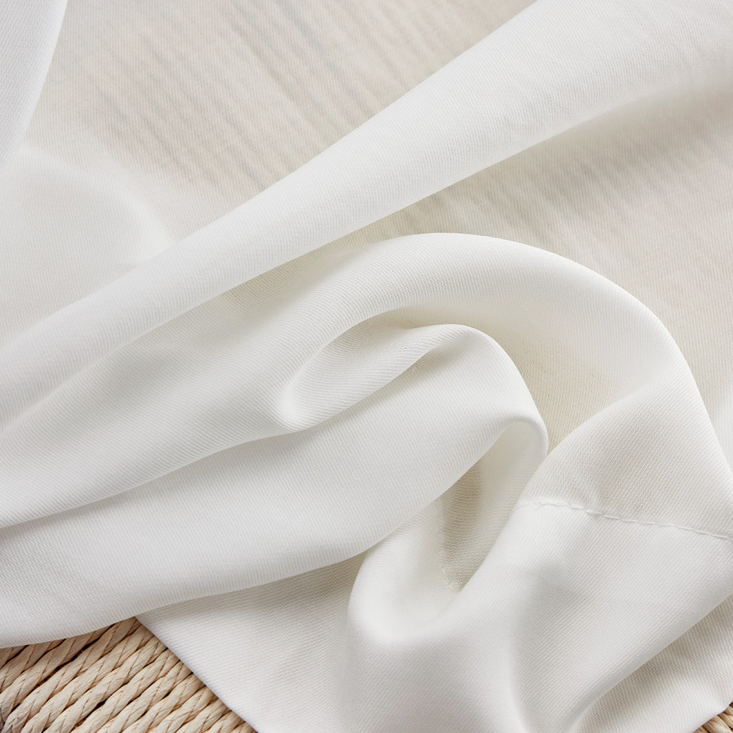Lily Plain Weave Sheer Curtain