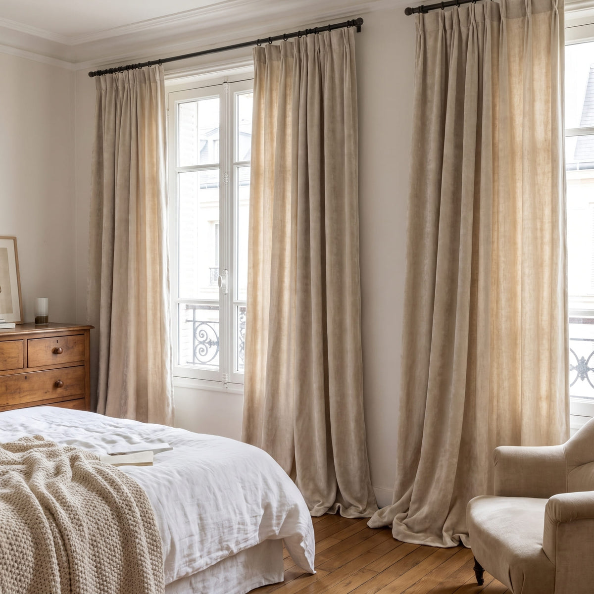 Core Benefits of Bedroom Curtains